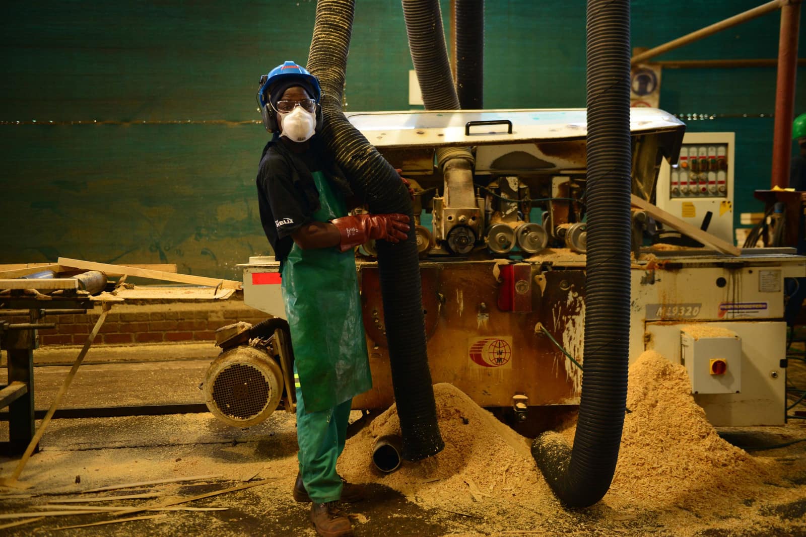 SAFCOL Forestry - worker-machinery.jpg
